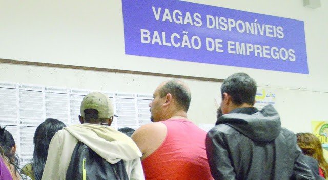  Urgente! Empresa abre seleção online para mil vagas de emprego em  diversas áreas em Camaçari e Sapeaçu