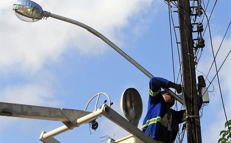  Coelba informa interrupção no fornecimento de energia, em diversos bairros de Camaçari ao longo da semana
