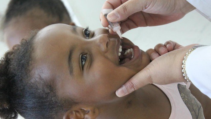  Camaçari: Campanha de vacinação contra poliomielite segue até 30 de novembro