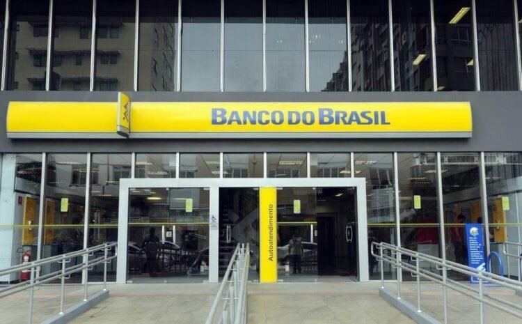  Justiça concede liminar e suspende fechamento de agências do Banco do Brasil no País