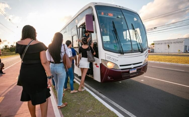  Camaçari: Prefeitura inicia recadastramento para o transporte universitário