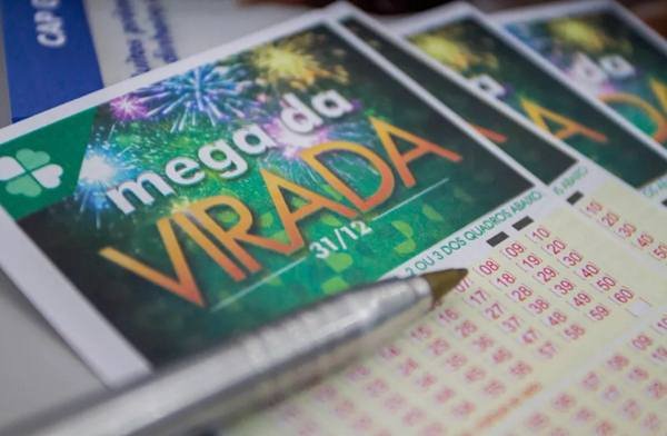  Sortudos dividirão R$ 189 milhões: Jogo que levou metade da Mega da Virada foi comprado pronto por 14 pessoas aleatórias