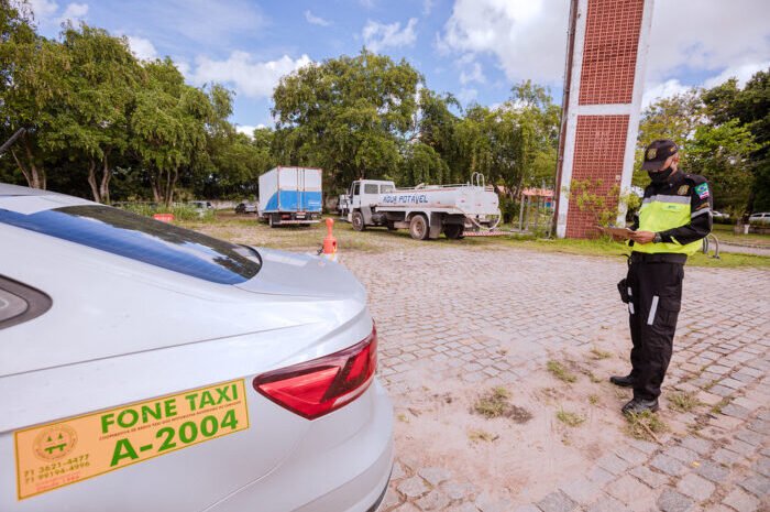  Vistorias para renovação de licença de táxi começam em 28/3 na STT