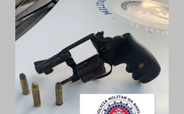  12º BPM: Homem é preso por porte ilegal de arma em Camaçari