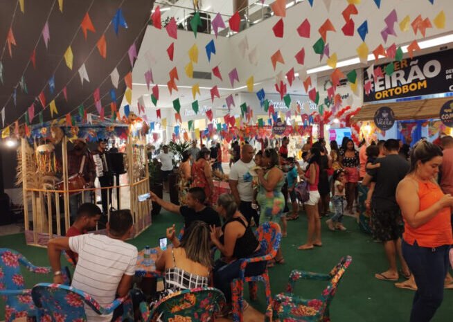  Gratuito: Boulevard Camaçari oferece arraiá infantil, aulão de dança e forró  neste fim de semana