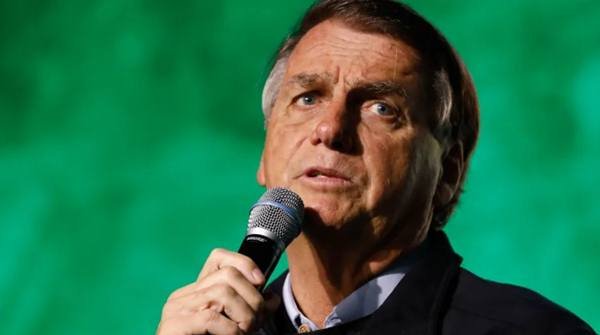  Produtora da campanha de Bolsonaro recebeu R$ 2,8 milhões do governo