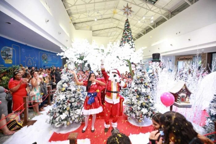  Papai Noel fará a alegria da criançada no Boulevard Shopping Camaçari às sextas, sábados e domingos