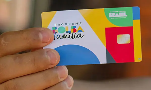 Pagamento antecipado do Bolsa Fam&iacute;lia de dezembro come&ccedil;a nesta ter&ccedil;a (10):  veja o calend&aacute;rio completo | Jornal Cama&ccedil;ari
