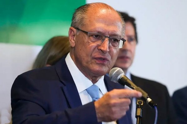  Com aumento da produção do gás natural, tendência é de redução do preço, afirma Alckmin