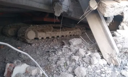 Homem morre apos desabamento em empresa do Polo In0031607302202403182151 7