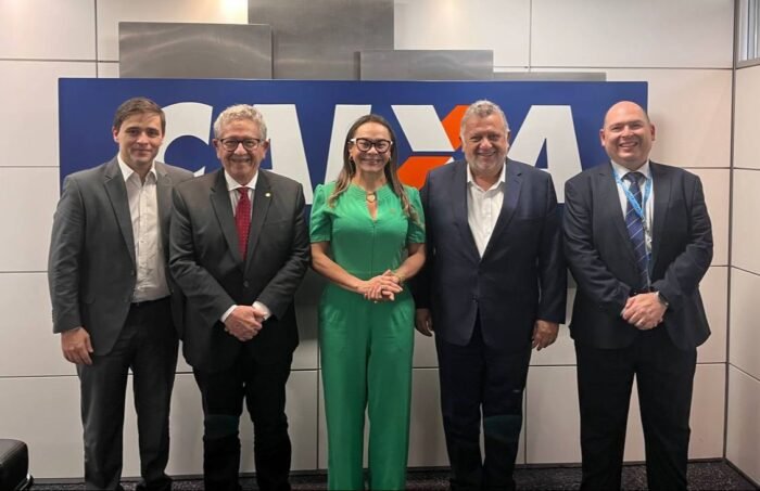  Após reunião com presidente da Caixa, Caetano e Ivoneide confirmam agência em Abrantes