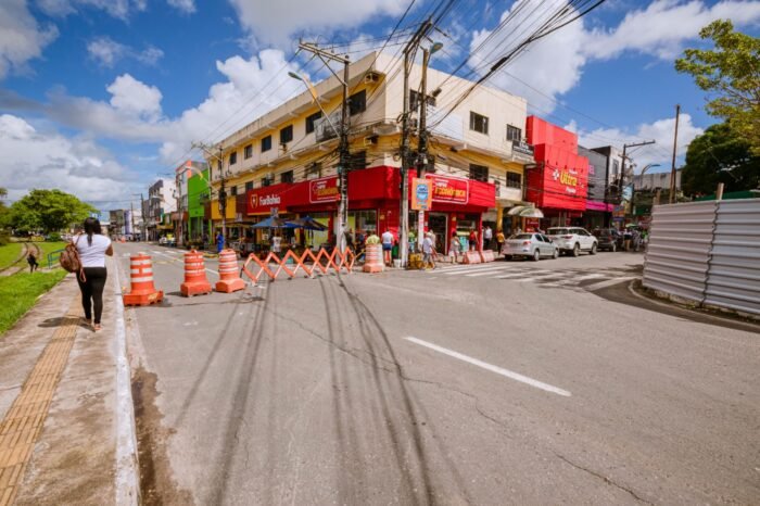  Camaçari: Novo trecho da Avenida Eixo Urbano Central é bloqueado para obras