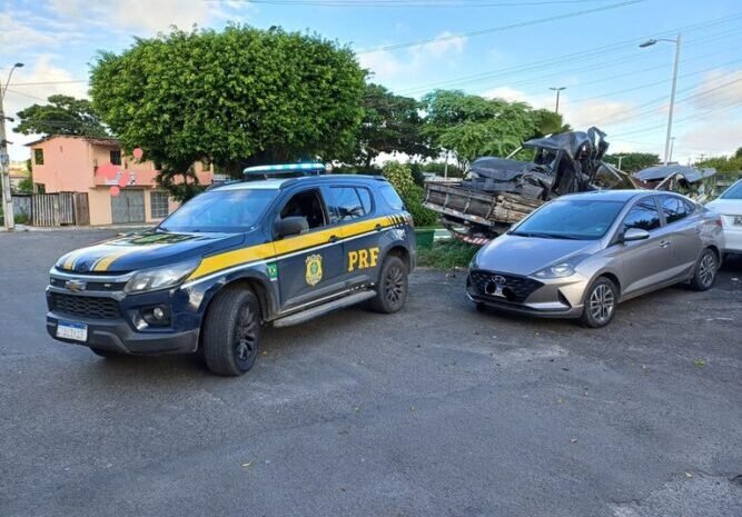  Veículo com registro de roubo é recuperado pela PRF em Simões Filho