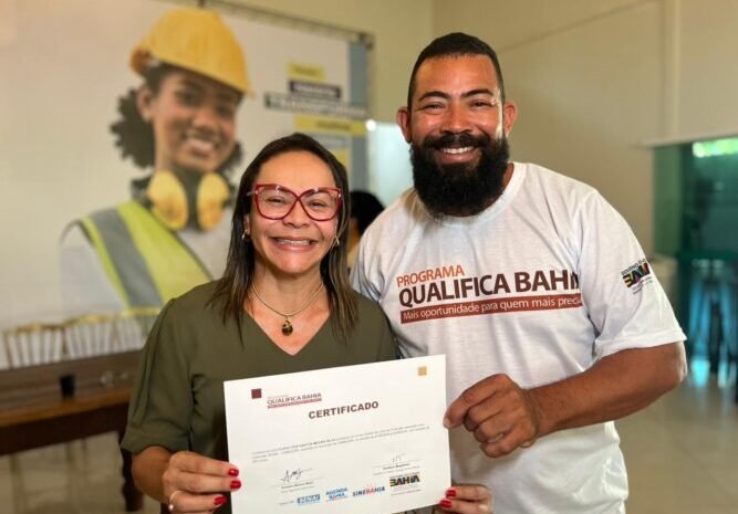  Ivoneide Caetano destina emenda para abertura de mais 150 vagas de cursos preparatórios para a BYD/Camaçari