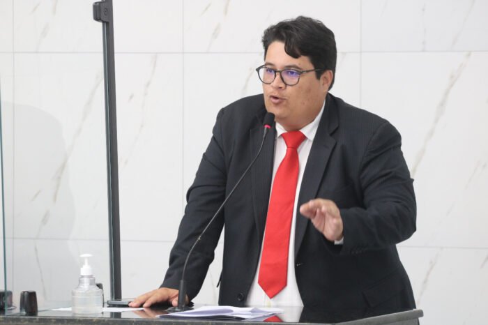  “Foram oito anos de descaso, obras inacabadas, promessas vazias e rombos financeiros”, diz Tagner sobre gestão de Elinaldo