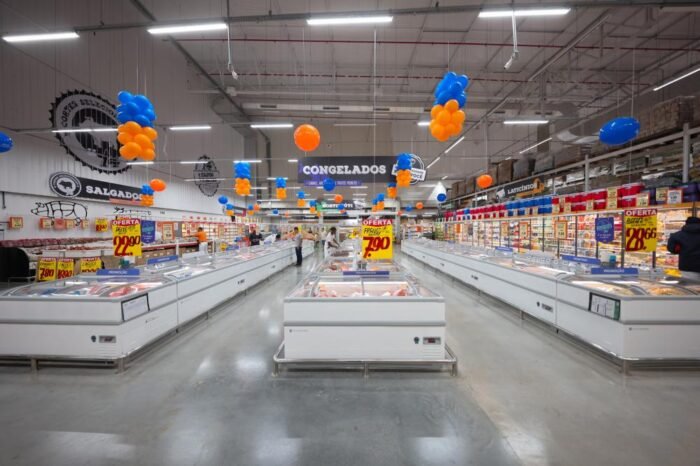 Grande rede de supermercados está com 28 vagas de emprego abertas em Camaçari; confira