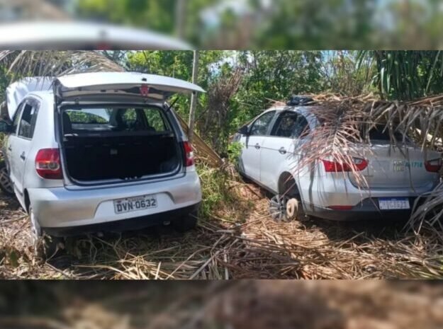 Dois veículos são recuperados pela polícia em Dias d’Ávila
