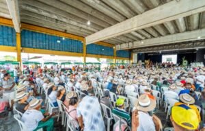 Prefeitura entrega 92 toneladas de sementes e insumos Camacari