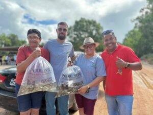Sedap entrega alevinos bahia pesca Cancelas Monte Gordo Foto Victor Santiago 2.jpg