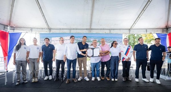Após anos de abandono pela gestão anterior, estádio de Camaçari ganhará nova vida com gramado padrão FIFA e modernização de estrutura 1 reforma estadio camacari 2 Foto Patrick Abreu